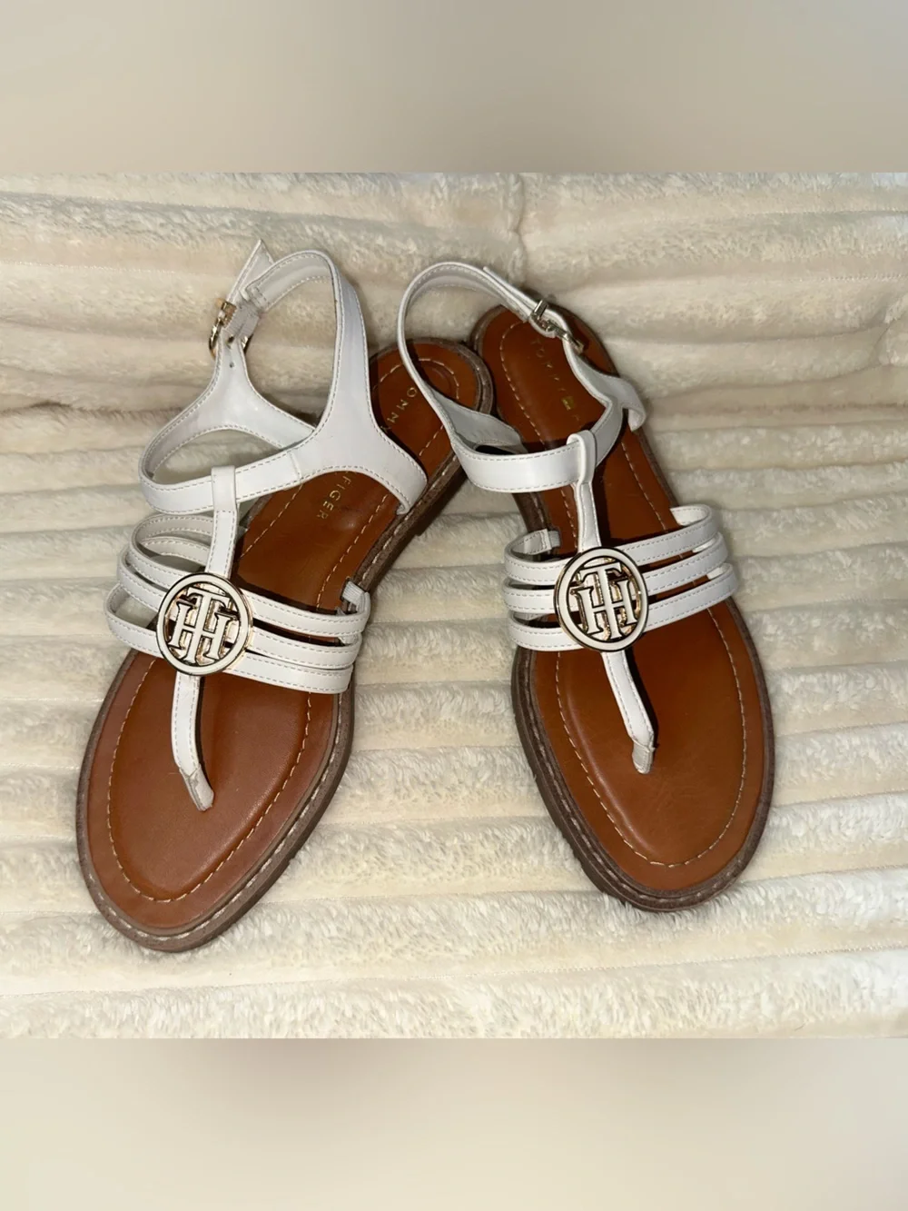 Tommy Hilfiger White Leather T-Strap Sandals with Gold Logo